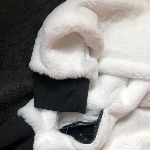 Reversible ultra soft fleece bomber - Picture 3 of 7